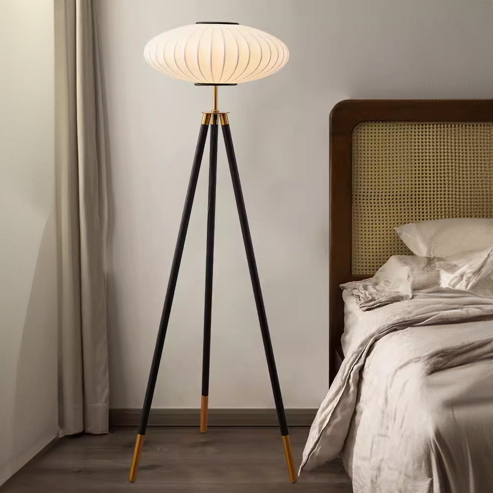 Medieval Classical White Silk Standing Lamp