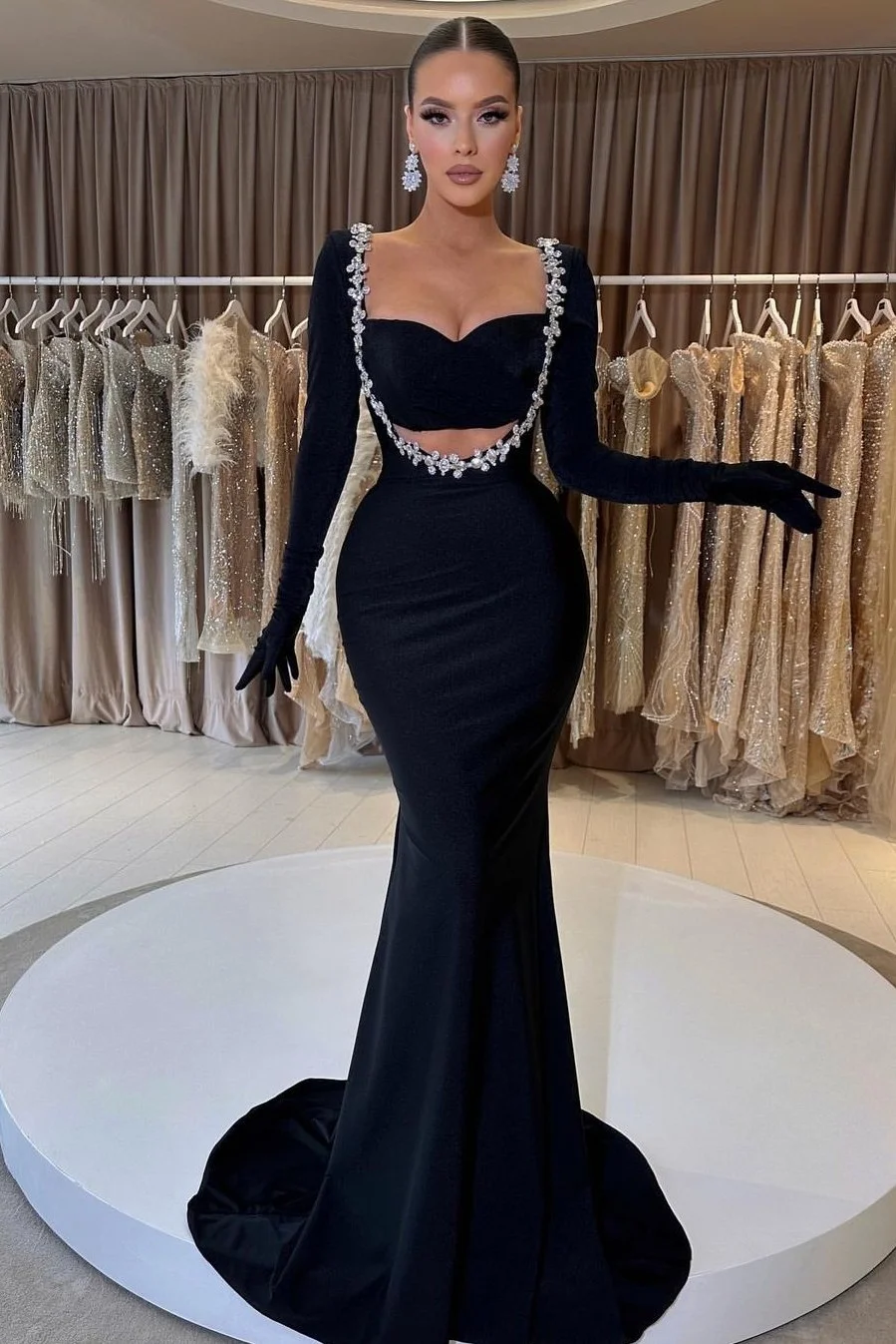 Classic Black Long Sleeve Beaded Mermaid Prom Dress With Gloves | Ballbellas Ballbellas