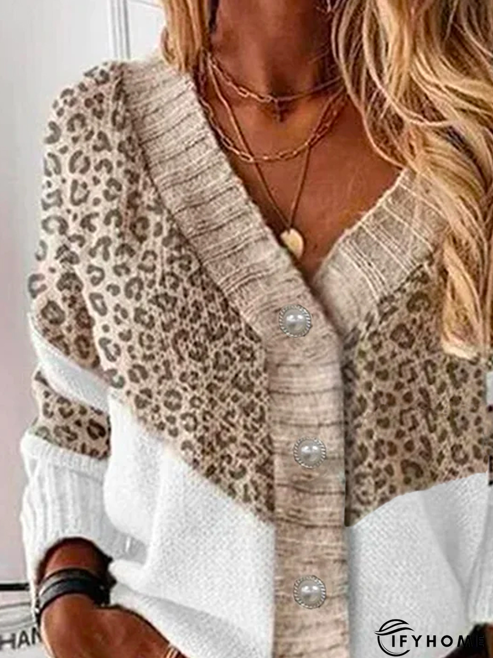 Leopard Cotton-Blend Loose V Neck Sweater | IFYHOME