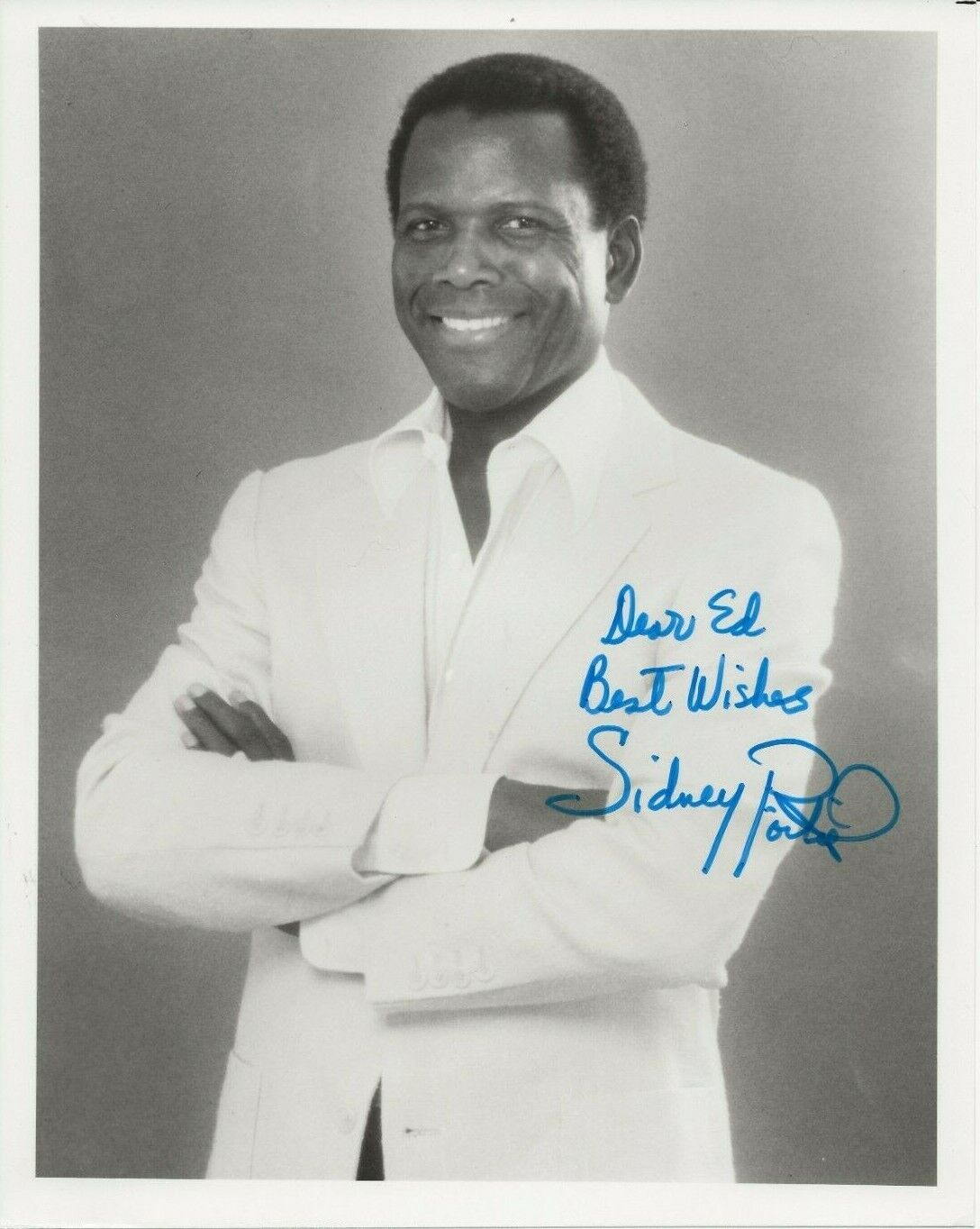 SIDNEY POITIER Signed Photo Poster painting Autographed THE DEFIANT ONES Lilies of the Field COA