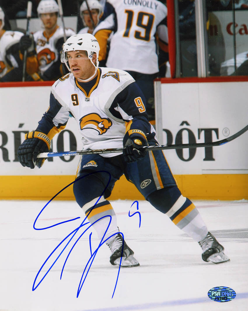 Derek Roy SIGNED 8x10 Photo Poster painting Buffalo Sabres PSA/DNA AUTOGRAPHED