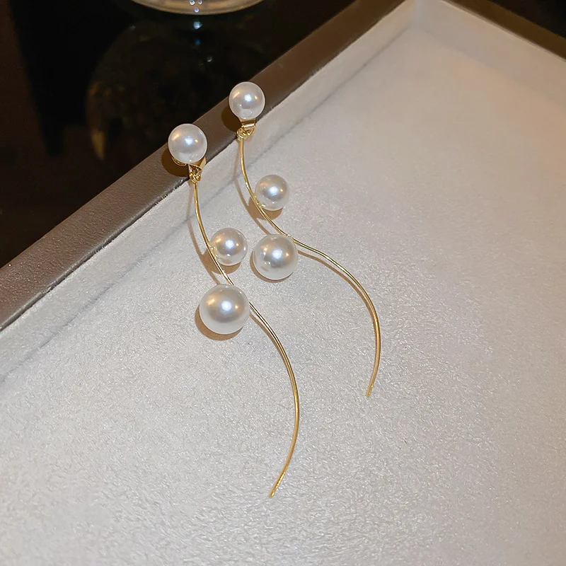 Elegant Pearl Long Earrings