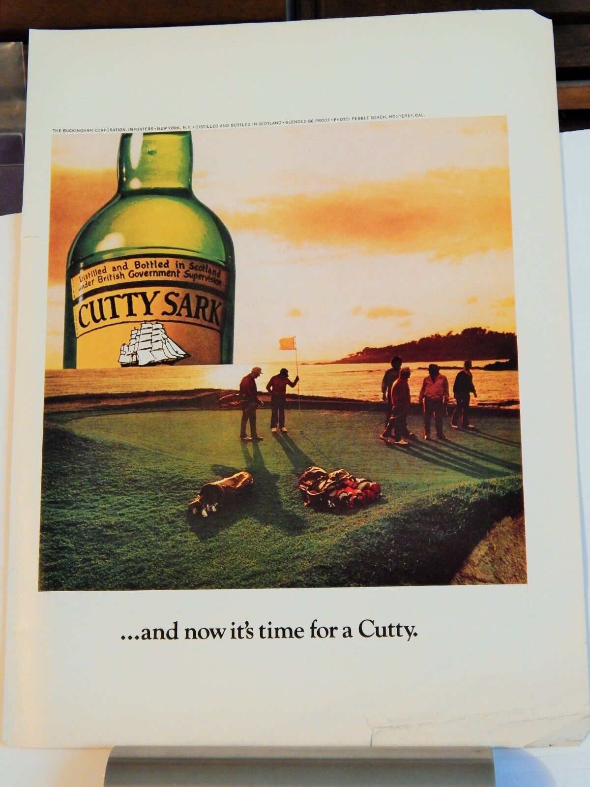 CUTTY SARK SCOTCH / CARLTON CIGARETTE ORIGINAL VTG 1975 Photo Poster painting AD, COLLECTIBLE