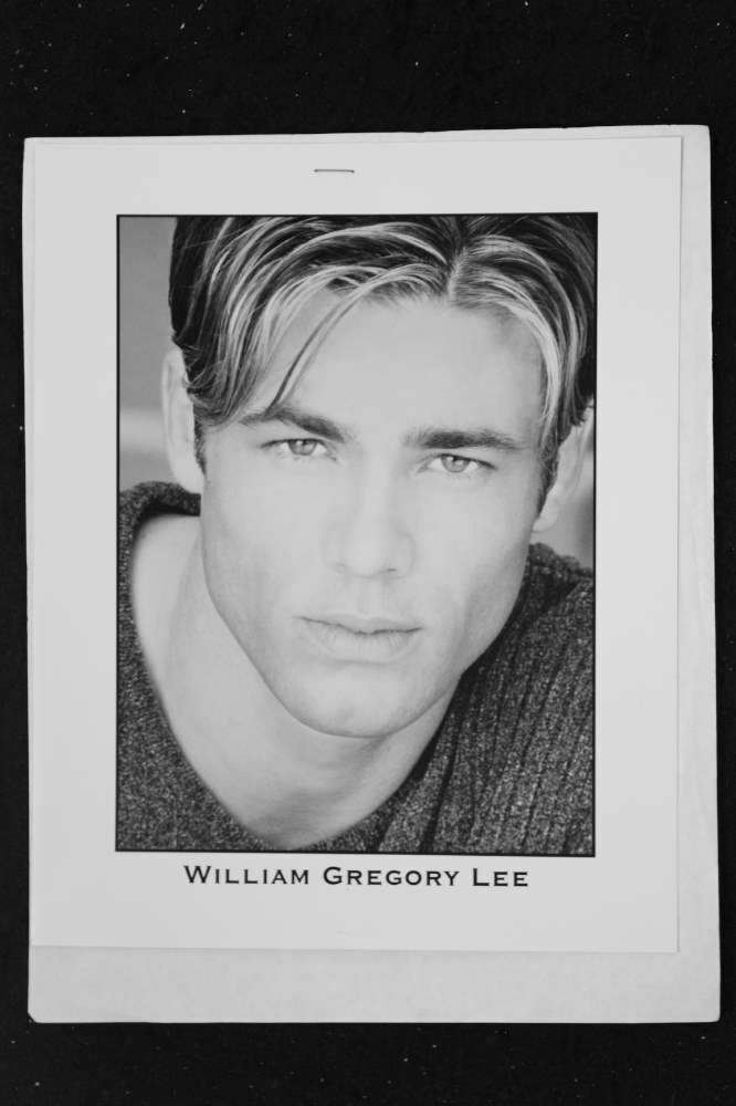 William Gregory Lee - 8x10 Headshot Photo Poster painting w/ Resume - Dark Angel