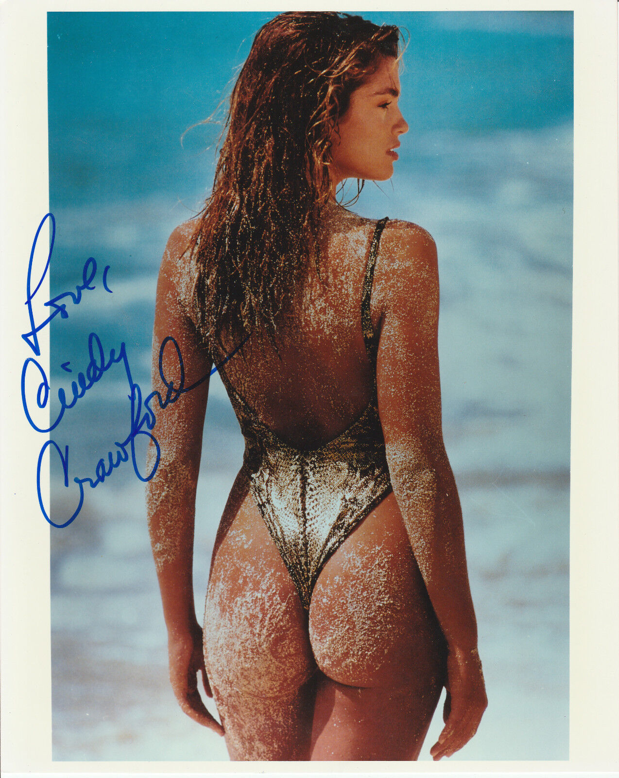 CINDY CRAWFORD 8 X10 AT THE BEACH FROM THE BEHIND !! NICE BUNS ! W/COA