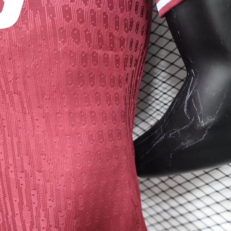 24/25 West Ham United Home Player Version Football Shirt Thai Quality