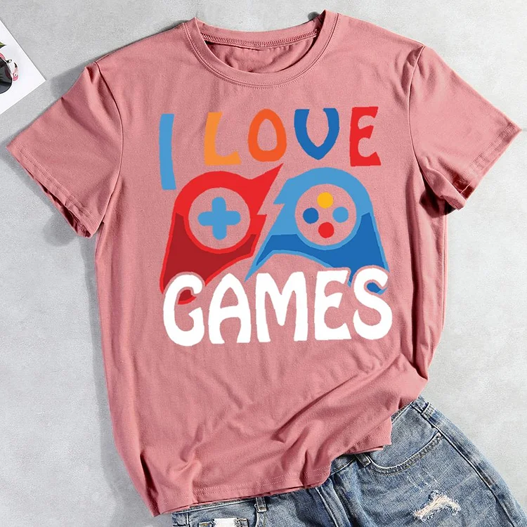 I love games Round Neck T-shirt