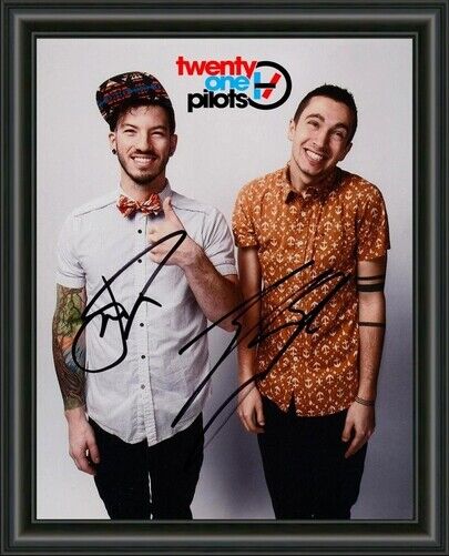 Twenty One Pilots 21 PILOTS Dun & Joseph SIGNED - A4 AUTOGRAPHED Photo Poster painting POSTER