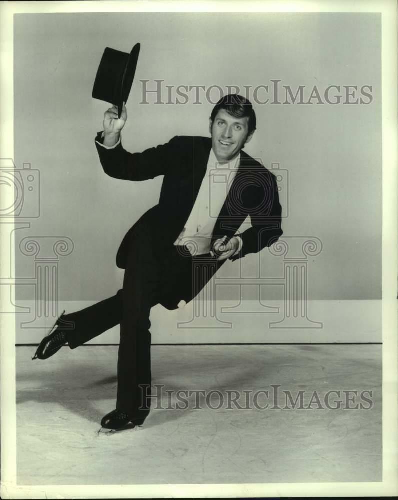 Press Photo Poster painting Ice Follies performer Richard Dwyer - syp14598