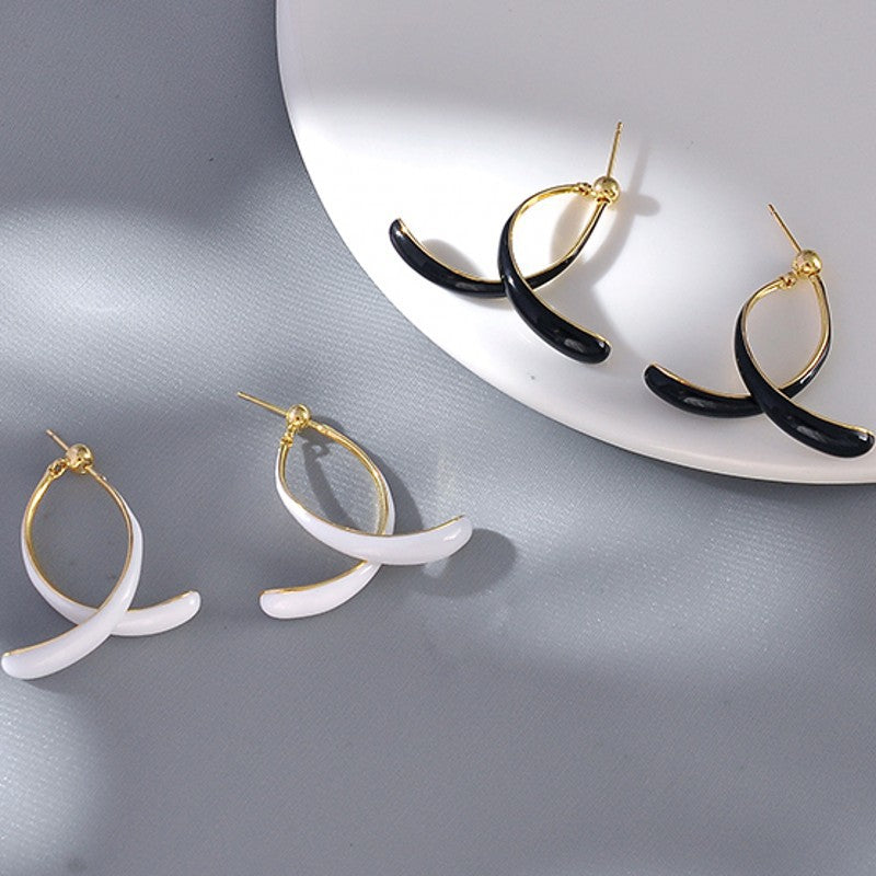 LAST DAY 70% OFF - Cross Curved Earrings