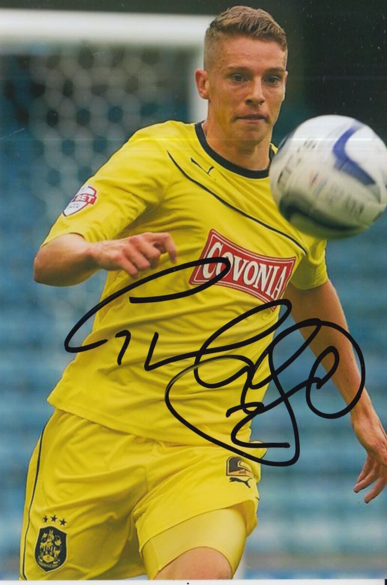 HUDDERSFIELD HAND SIGNED CALUM WOODS 6X4 Photo Poster painting.