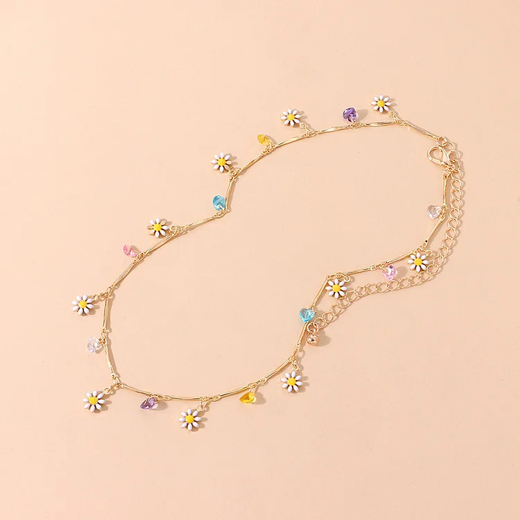 Dancing Daisies Necklace