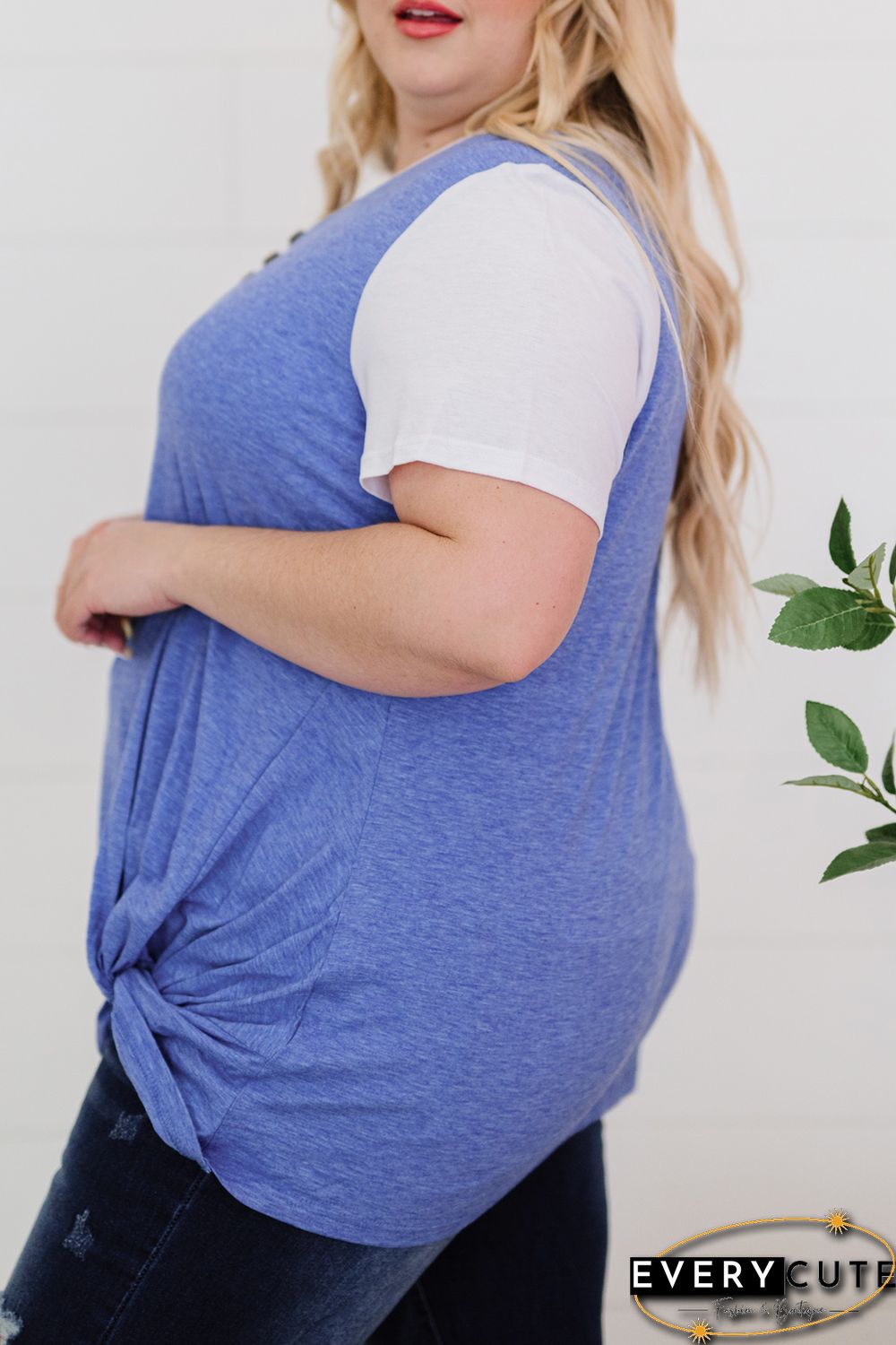 Sky Blue Plus Size Raglan Sleeve Colorblock Twist Top
