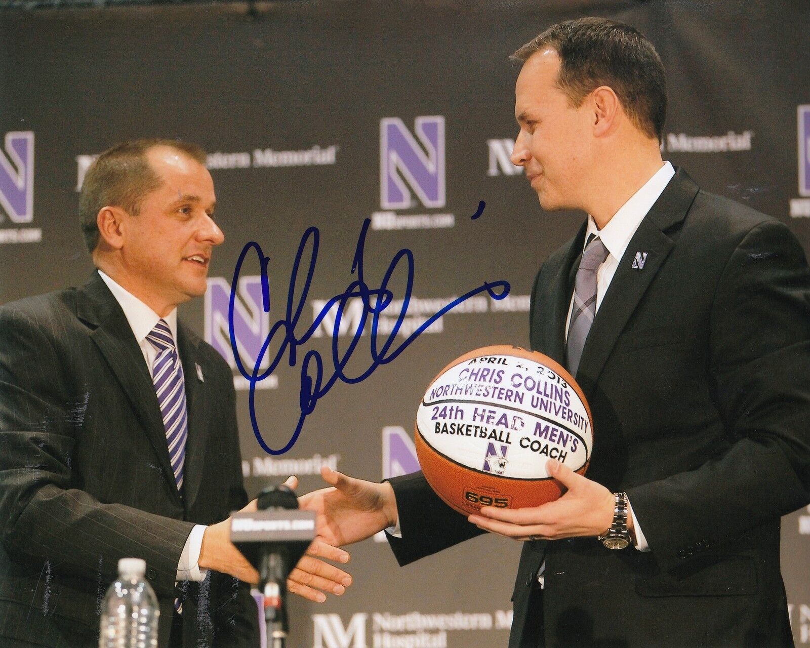 CHRIS COLLINS signed *NORTHWESTERN WILDCATS* basketball 8X10 Photo Poster painting DUKE W/COA #2