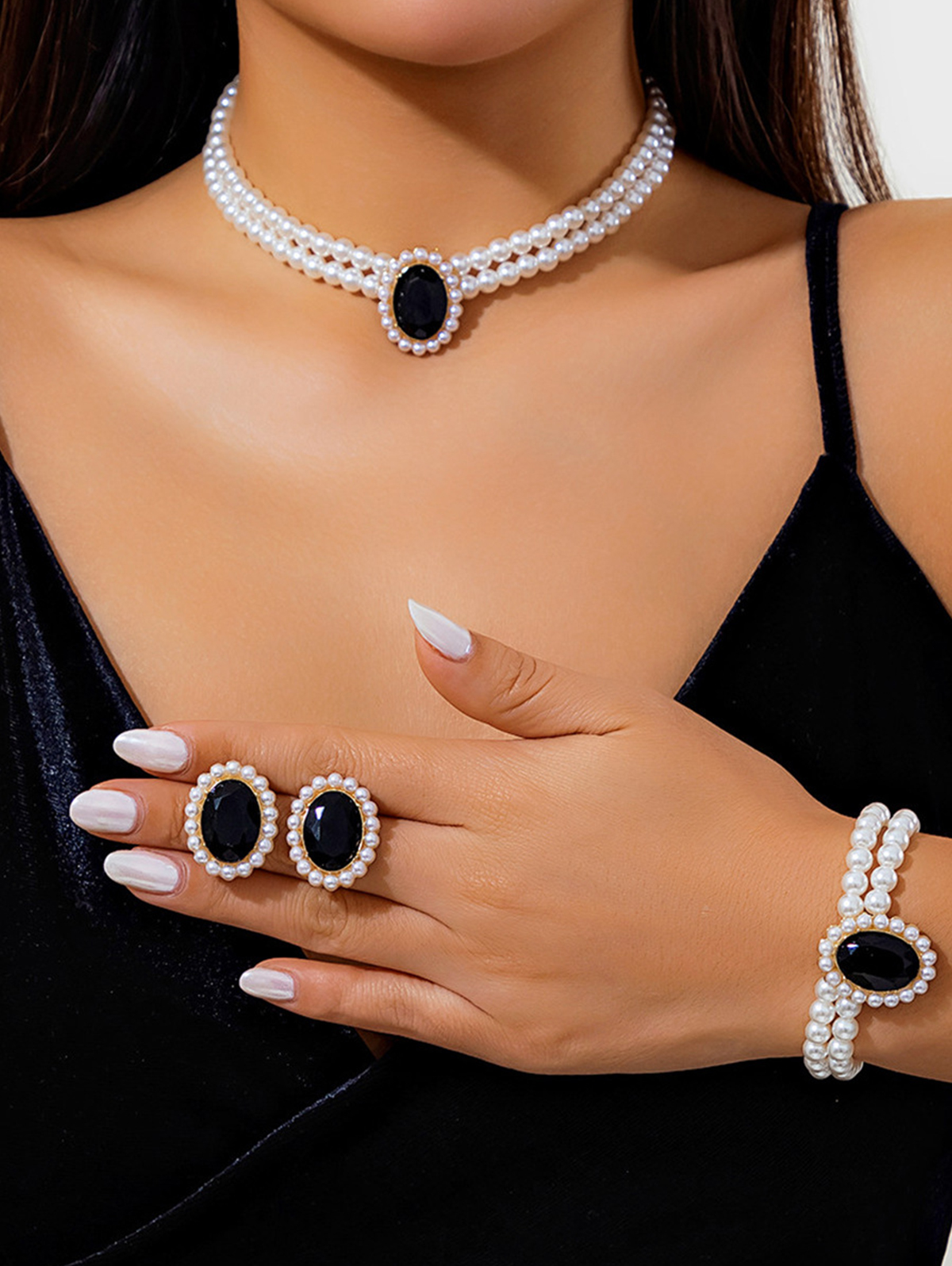 Elegant Rhinestone Pearls Choker & Earrings & Bracelet 3Pcs Set