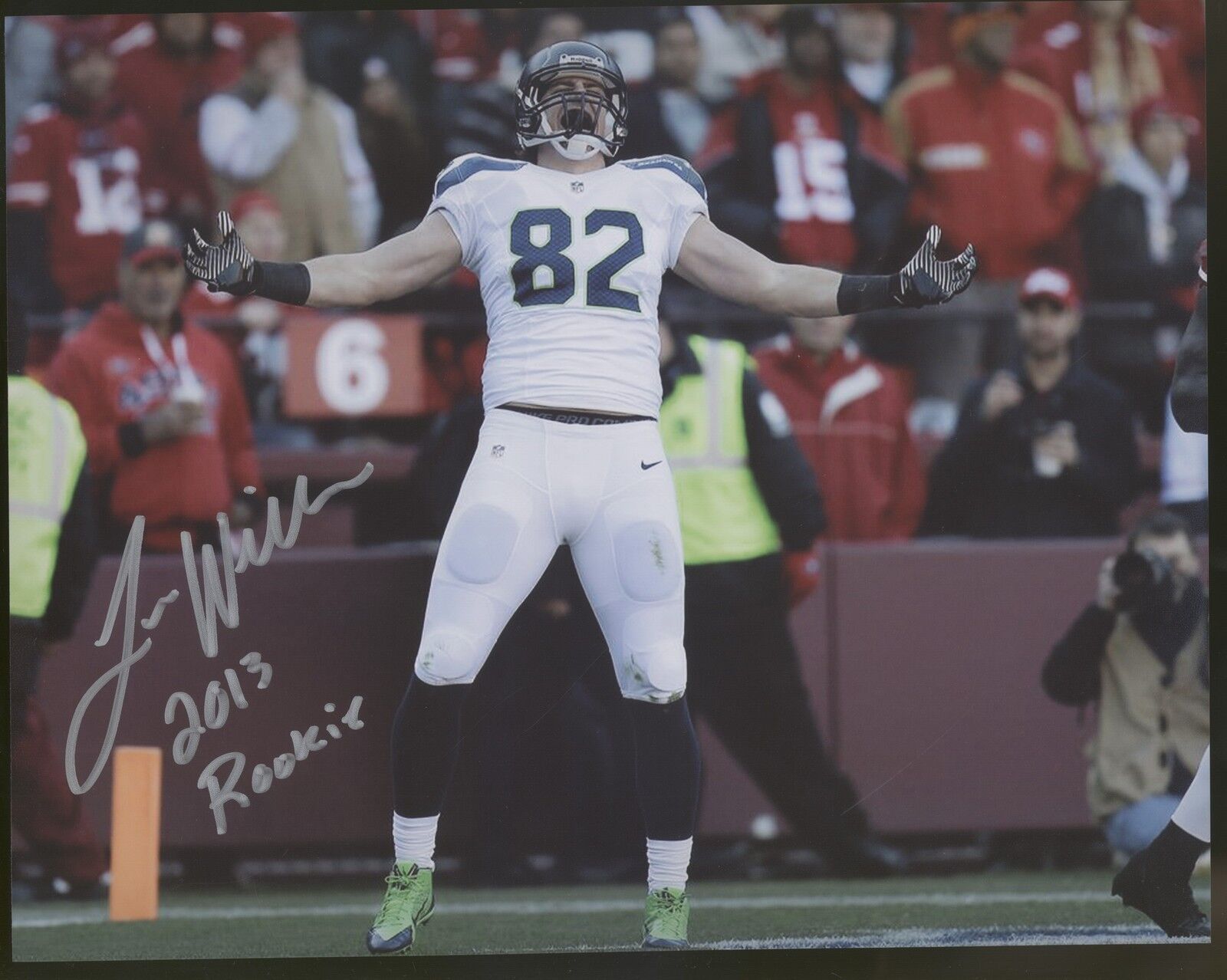 Luke Willson 8x10 Photo Poster painting T Autographed SIgned INSCR Seahawks SB XLVIII Champion