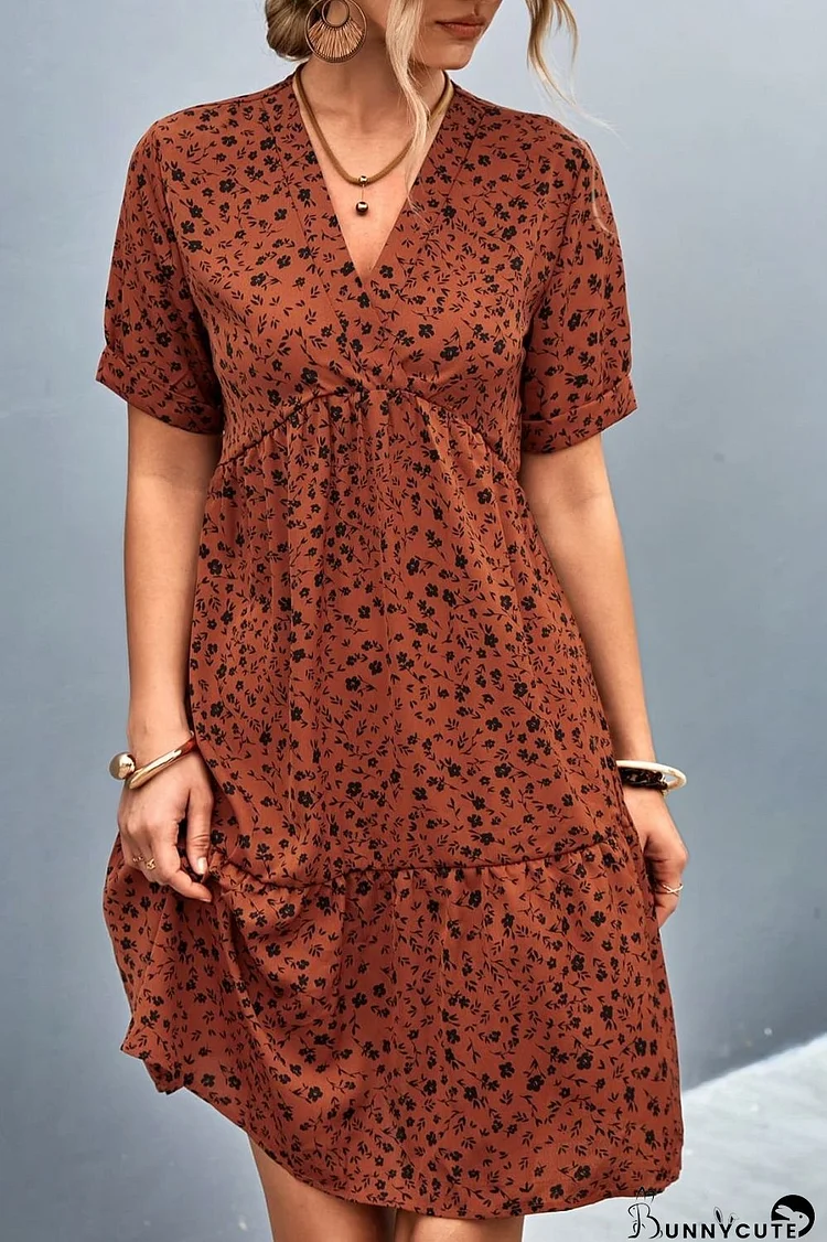 Ditsy Floral Empire Waist Plunge Short Sleeve Dress