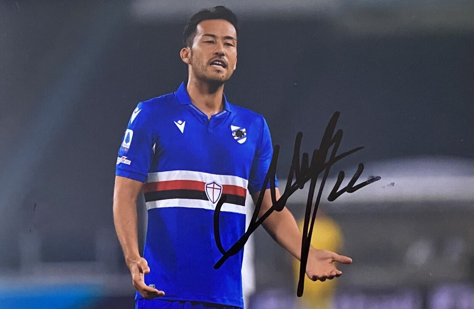 Maya Yoshida Hand Signed Sampdoria 6X4 Photo Poster painting