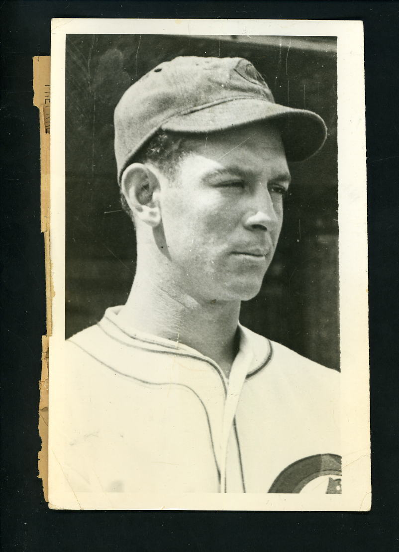 Augie Galan Type 1 Press Photo Poster painting USED for his 1941 Double Play # 101 102 card Cubs