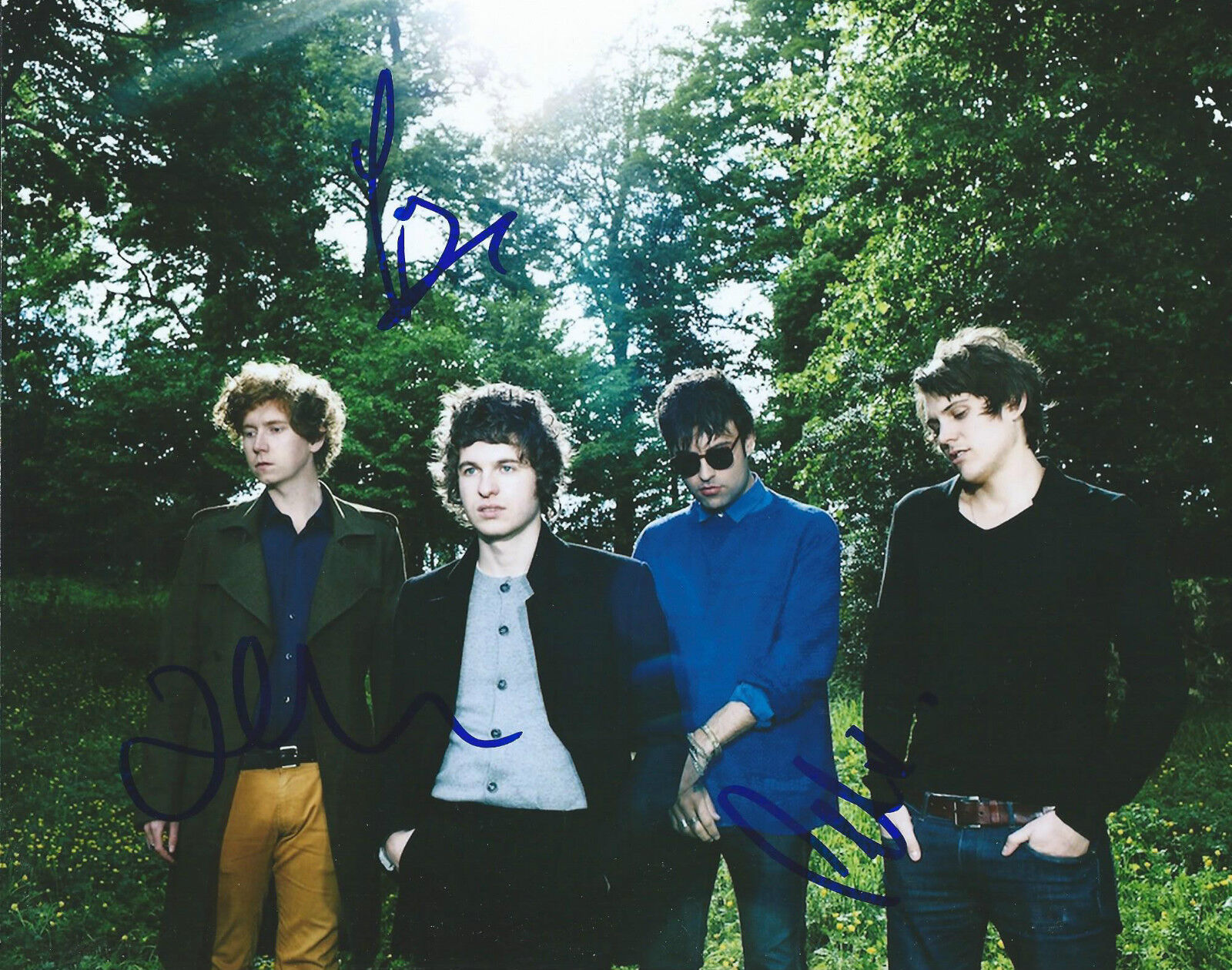 **GFA British Rock Band *THE KOOKS* Signed 8x10 Photo Poster painting MH5 COA**