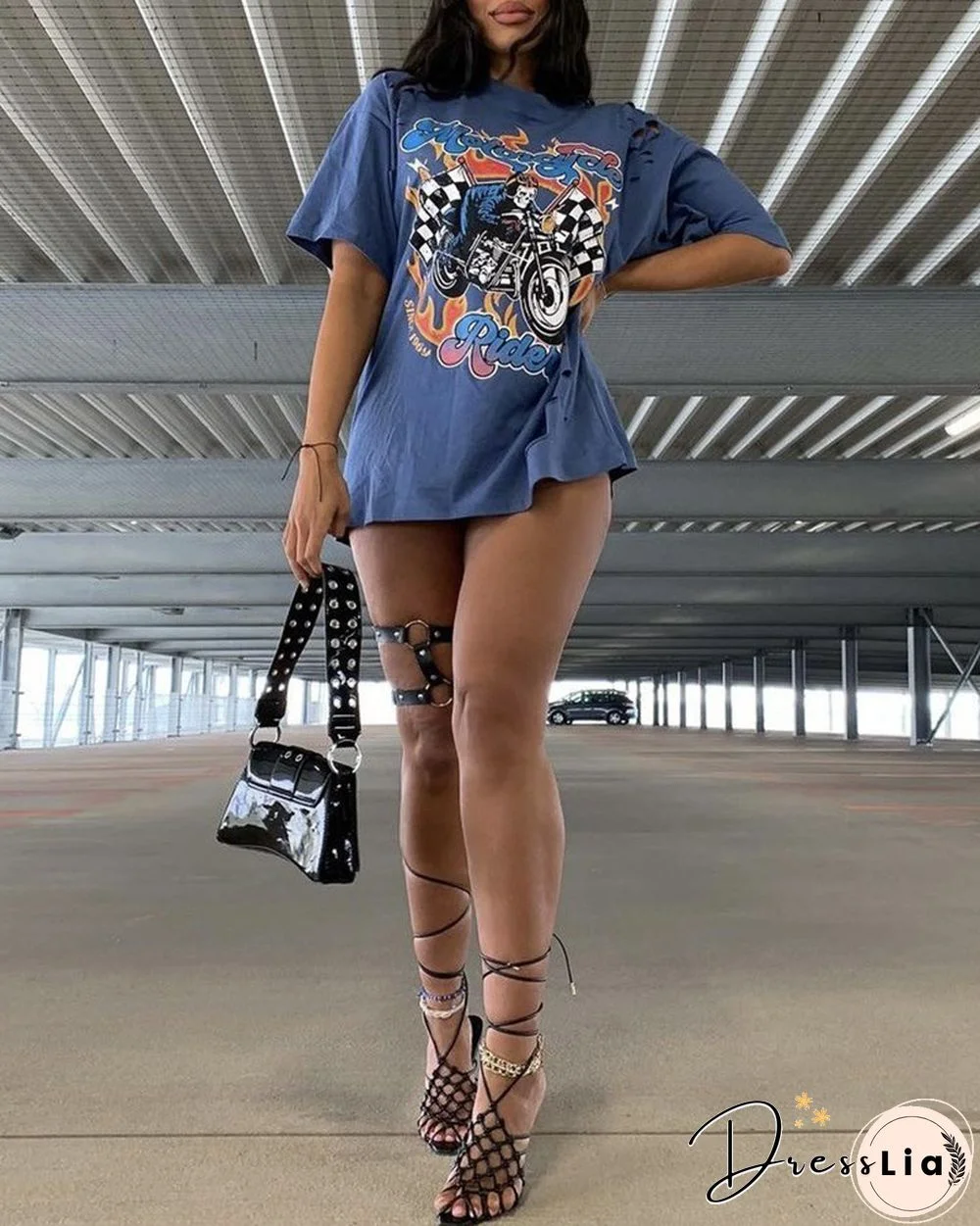 Letter Graphic Print Cutout Casual T-Shirt