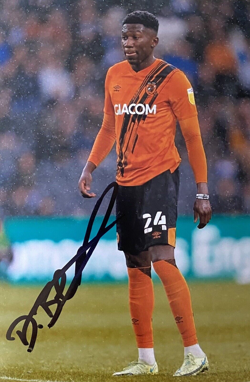 Di'Shon Bernard Genuine Hand Signed Hull City 6X4 Photo Poster painting