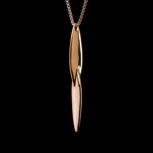 pornhint Pornhint AVIATOR XR / Stylized Propeller Design / Unisex Stainless Steel Pendant With 2MM Rounded Box Chain