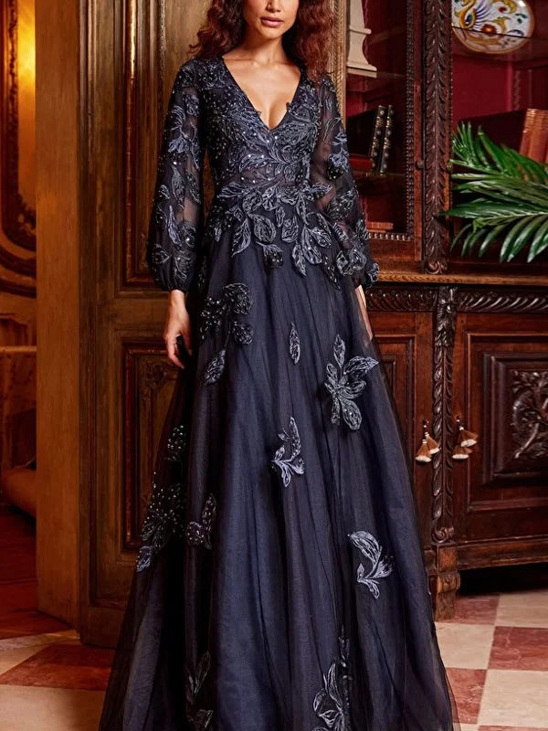 V Neck Lace Long Sleeve Maxi Dress