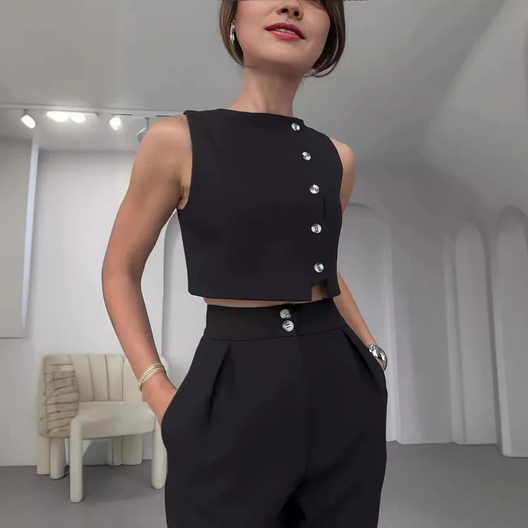 Blouse and pant patch vest suit