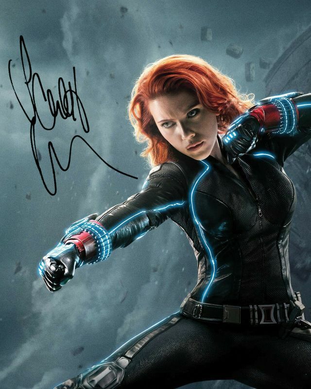 Scarlett Johansson - Black Widow - The Avengers Autograph Signed Photo Poster painting Print