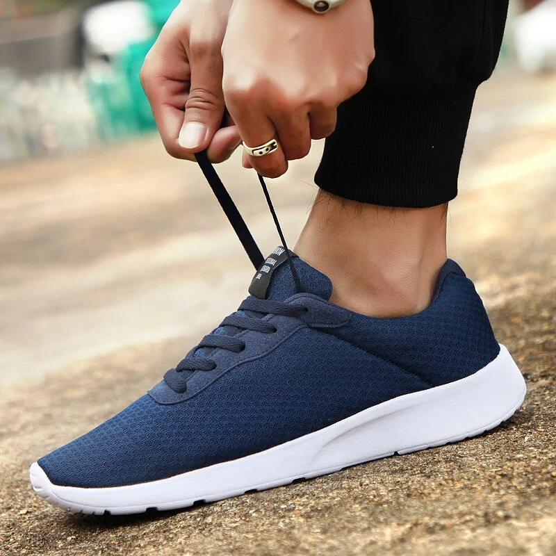 Autumn Men Sneakers 2021 New Men Casual Shoes Lace Up Men Running Shoes Lightweight Comfortable Breathable Walking Sneakers