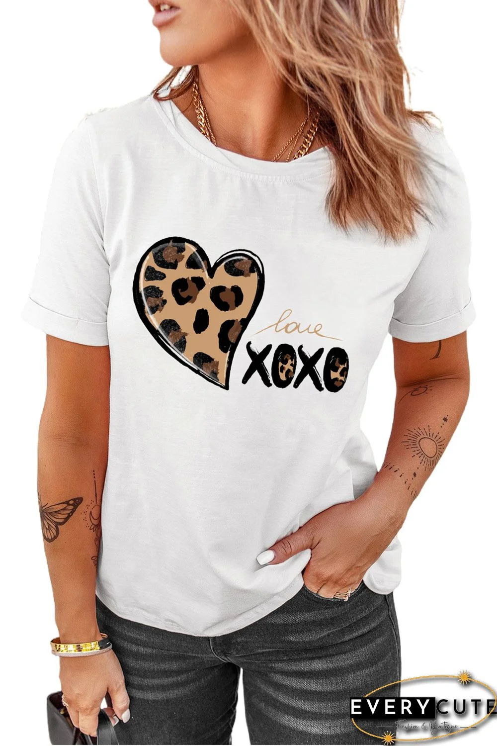 White Leopard Heart Letter Print O-neck Short Sleeve Top