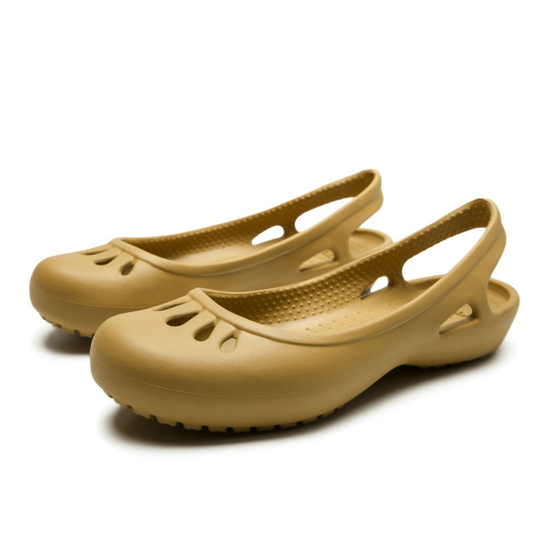 Summer Lightweight Non-Slip Hole Shoes Women's Flat Sandals Nurse Shoes Casual Jelly Beach Shoes Female Waterproof Flip Flops