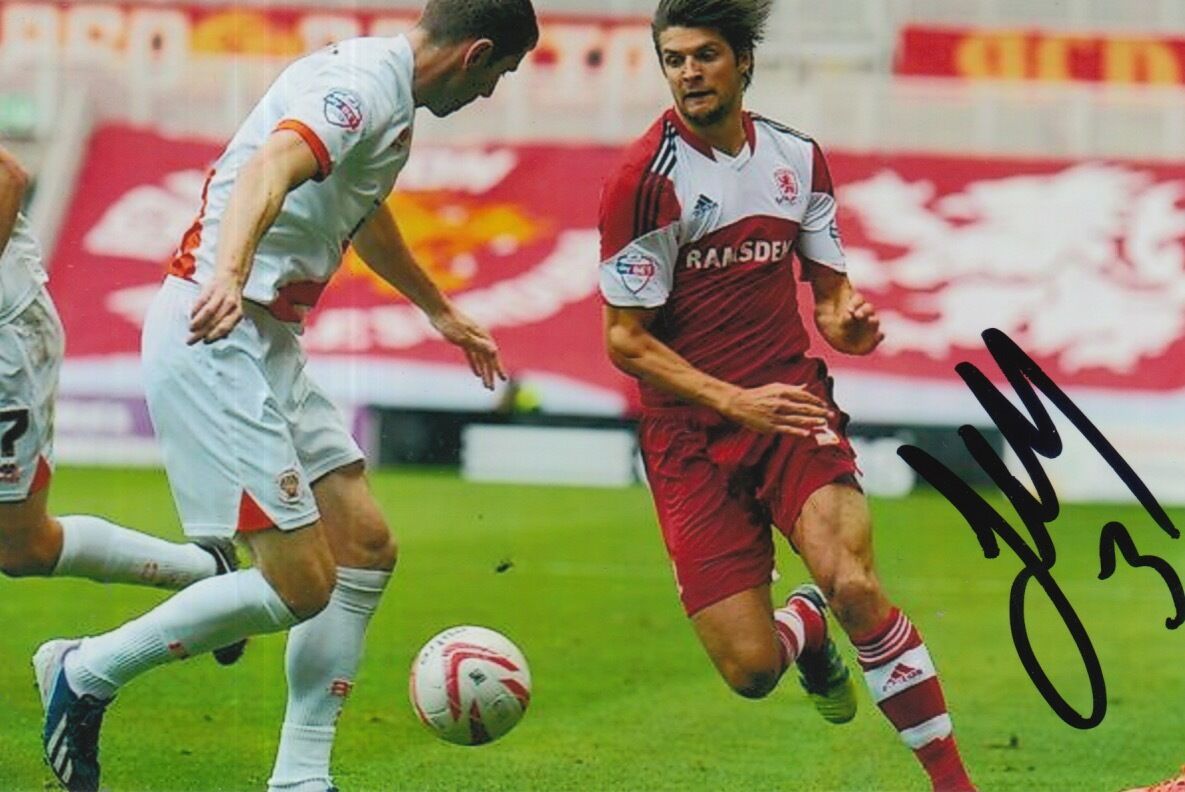 MIDDLESBROUGH HAND SIGNED GEORGE FRIEND 6X4 Photo Poster painting.