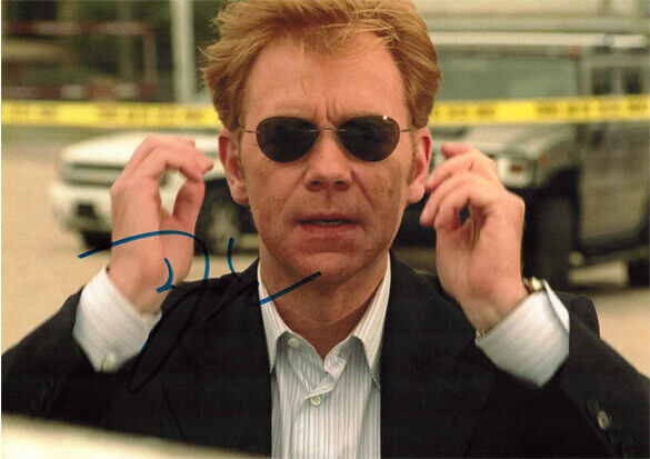 Autographed Photo Poster painting David Caruso signed 8 x 12