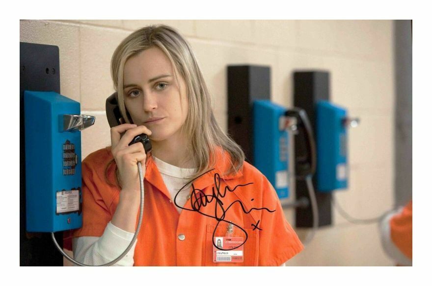 TAYLOR SCHILLING - ORANGE IS THE NEW BLACK AUTOGRAPH SIGNED PP Photo Poster painting POSTER