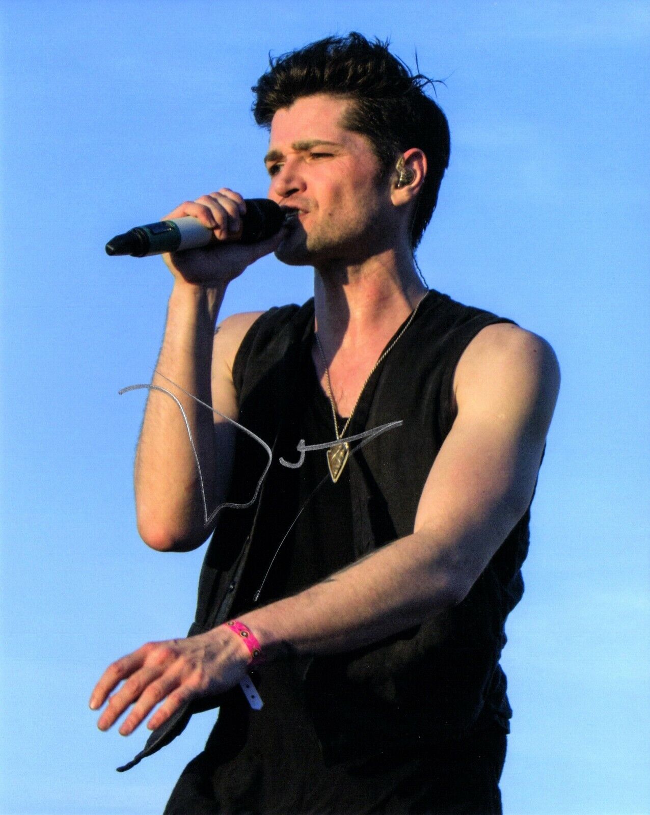 Danny O'Donoghue Signed - Autographed The SCRIPT Lead Singer 8x10 inch Photo Poster painting COA