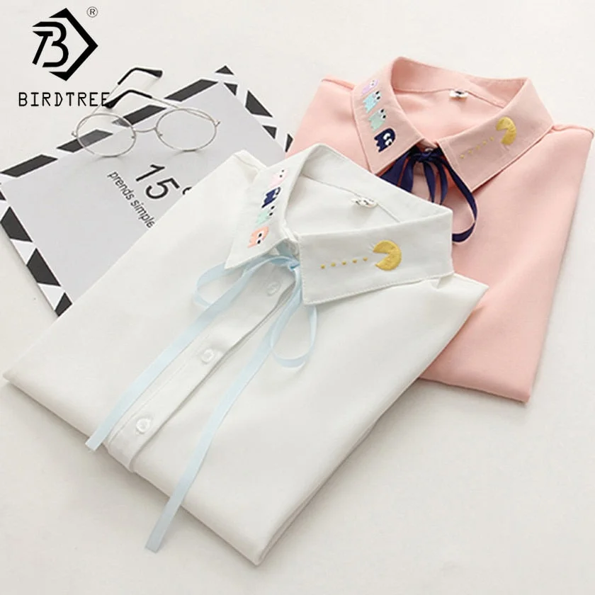 2017 Autumn White Embroidery Blouse with Lace Up Bow Turn-Down Collar Japanese Kawaii Female Shirts Tee Tops New Arrival T79615A