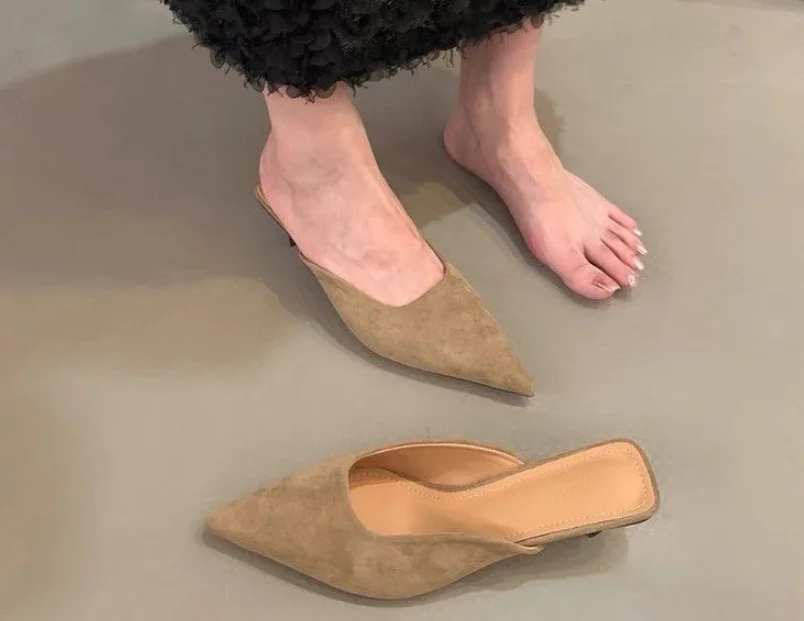 Yyvonne Female Low-Heeling Point 2025 New French Temperament Fine And Leopard-Print Lazy Light-Mouthed Cold Slippers