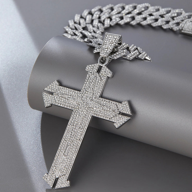 New Men’s Hiphop Cross Necklace Diamond Luxury Hip Hop Disco Nightclub Affordable Luxury Style Clavicle Chain