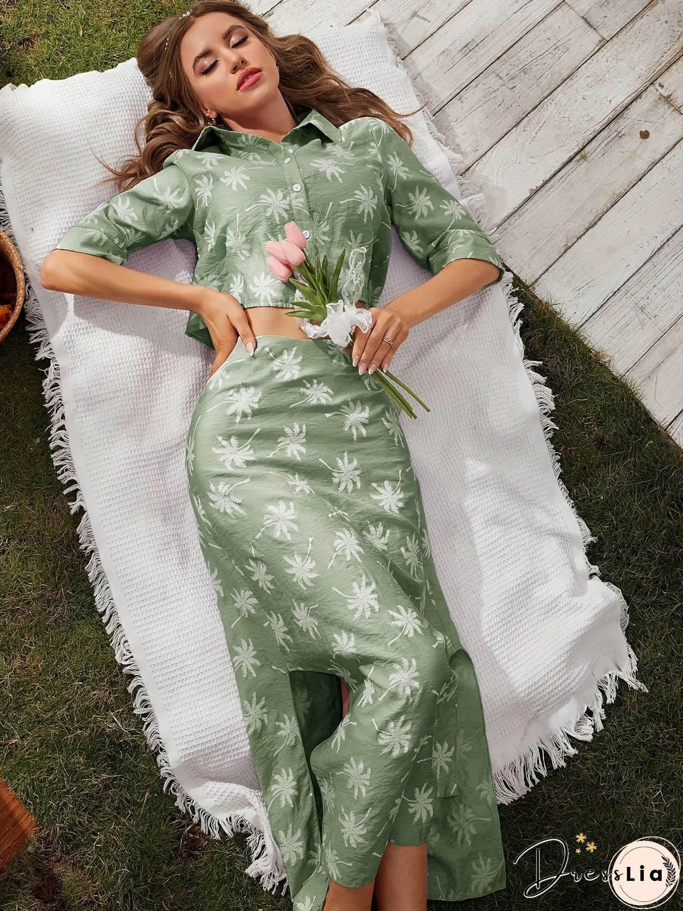 Coconut Tree Print Two-Piece Set Button Front Cropped Shirt High Waist Split Skirts