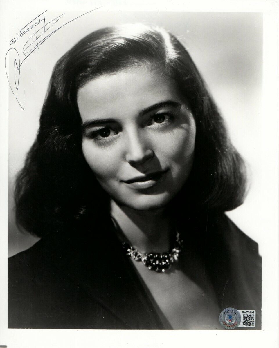 Marisa Pavin Signed Autographed 8X10 Photo Poster painting Vintage Hollywood Actress BAS BA70406