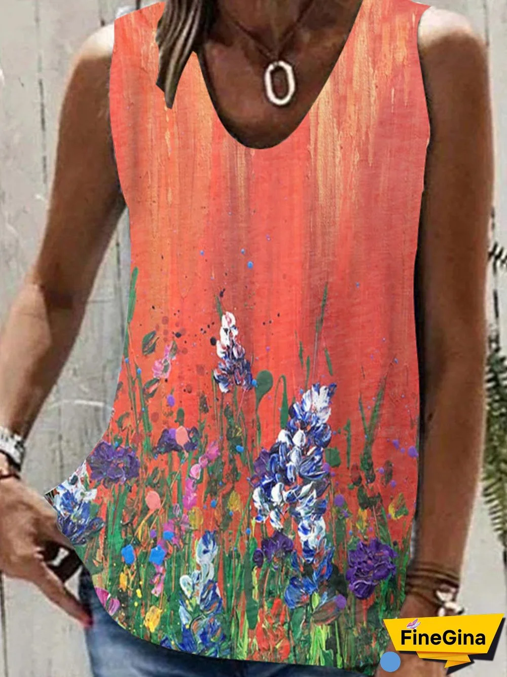 Women's Colorful V-neck Sleeveless Graphic Top