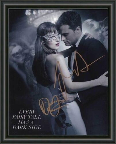 FIFTY SHADES OF GREY - DARKER - Cast - Signed A4 Photo Poster painting Poster -  POSTAGE