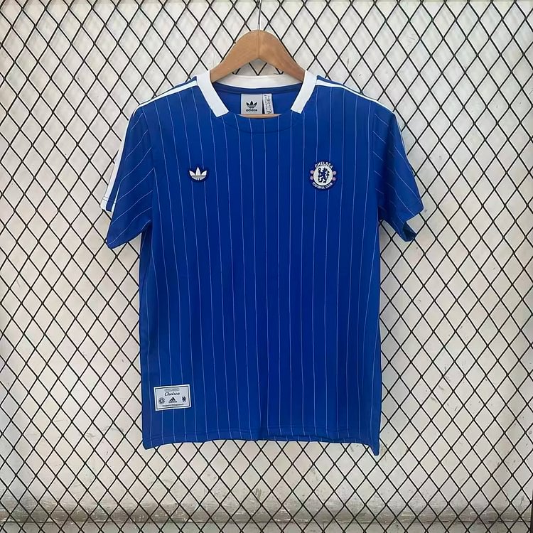 2025-26 Chelsea Retro Blue Shirt - Fan Edition