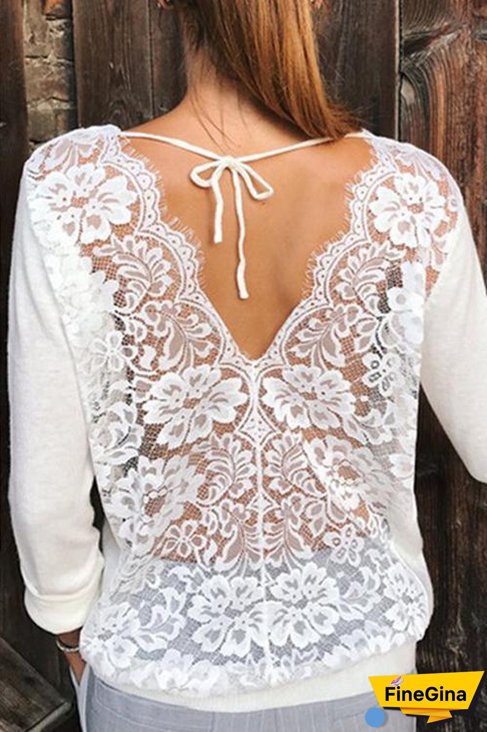 Lace-paneled Halter Long-sleeved T-shirt