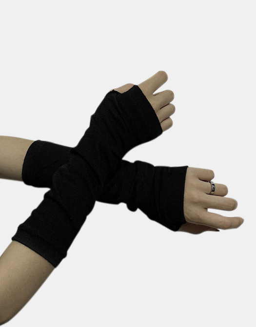 Ninja Wearing Finger Gloves | Undetectd