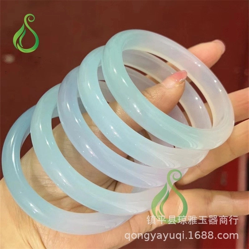 Natural Agate Chalcedony Ladies Ice-like Sky Blue Jade Bracele