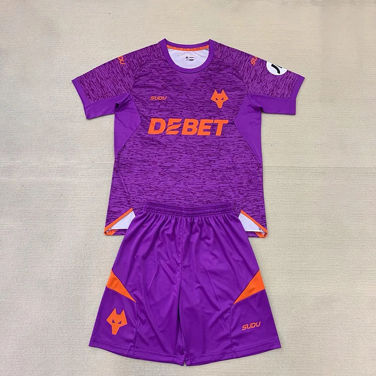 24/25 Wolverhampton Wanderers Second Away Kids Set