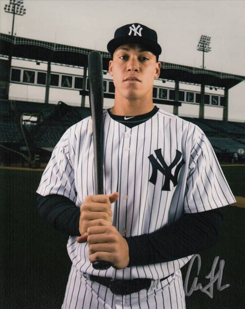 AARON JUDGE Signed Photo Poster painting 8X10 rp Autographed New York Yankees Baseball MLB